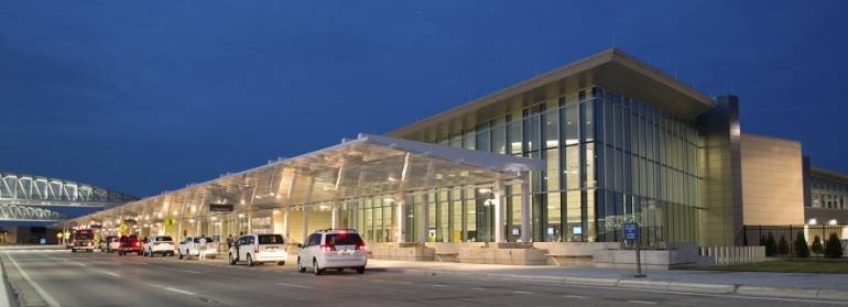 Rent car in Wichita Dwight D. Eisenhower National Airport (was Wichita Mid-Continent Airport)